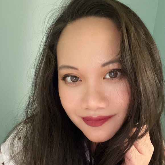 Meet your Posher, Sarah - Picture 1 of 1